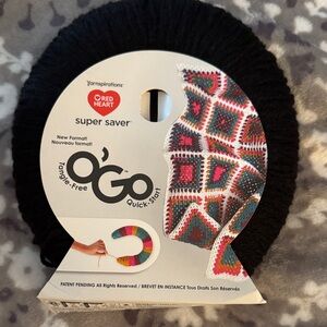 Red Heart Super Saver O'Go Yarn - Black
